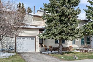 Photo 1: 140 Silvergrove Hill NW in Calgary: Silver Springs Row/Townhouse for sale : MLS®# A2123492