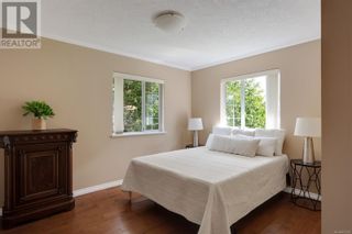 Photo 31: 960 Arundel Dr in Saanich: House for sale : MLS®# 957282