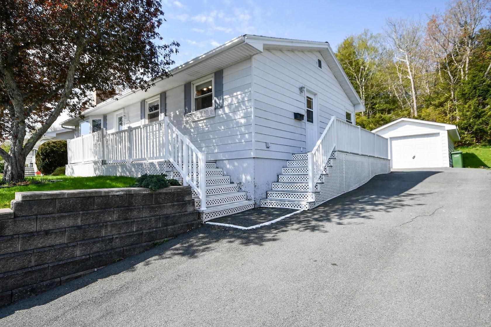 Main Photo: 166 Aspen Crescent in Lower Sackville: 25-Sackville Residential for sale (Halifax-Dartmouth)  : MLS®# 202112322