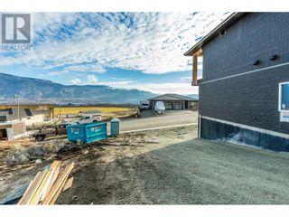 Photo 4: 3802 Torrey Pines Drive in Osoyoos: House for sale : MLS®# 10304577