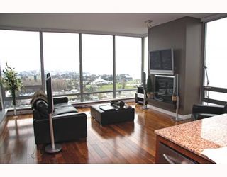 Photo 2: 2602 1005 BEACH Avenue in Vancouver: West End VW Condo for sale in "ALVAR" (Vancouver West)  : MLS®# V773766
