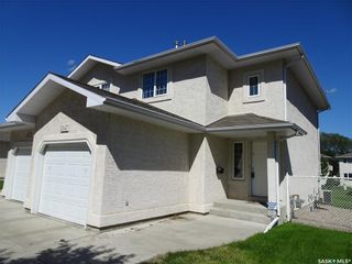 Photo 1: 2247 Wallace Street in Regina: Broders Annex Residential for sale : MLS®# SK741295