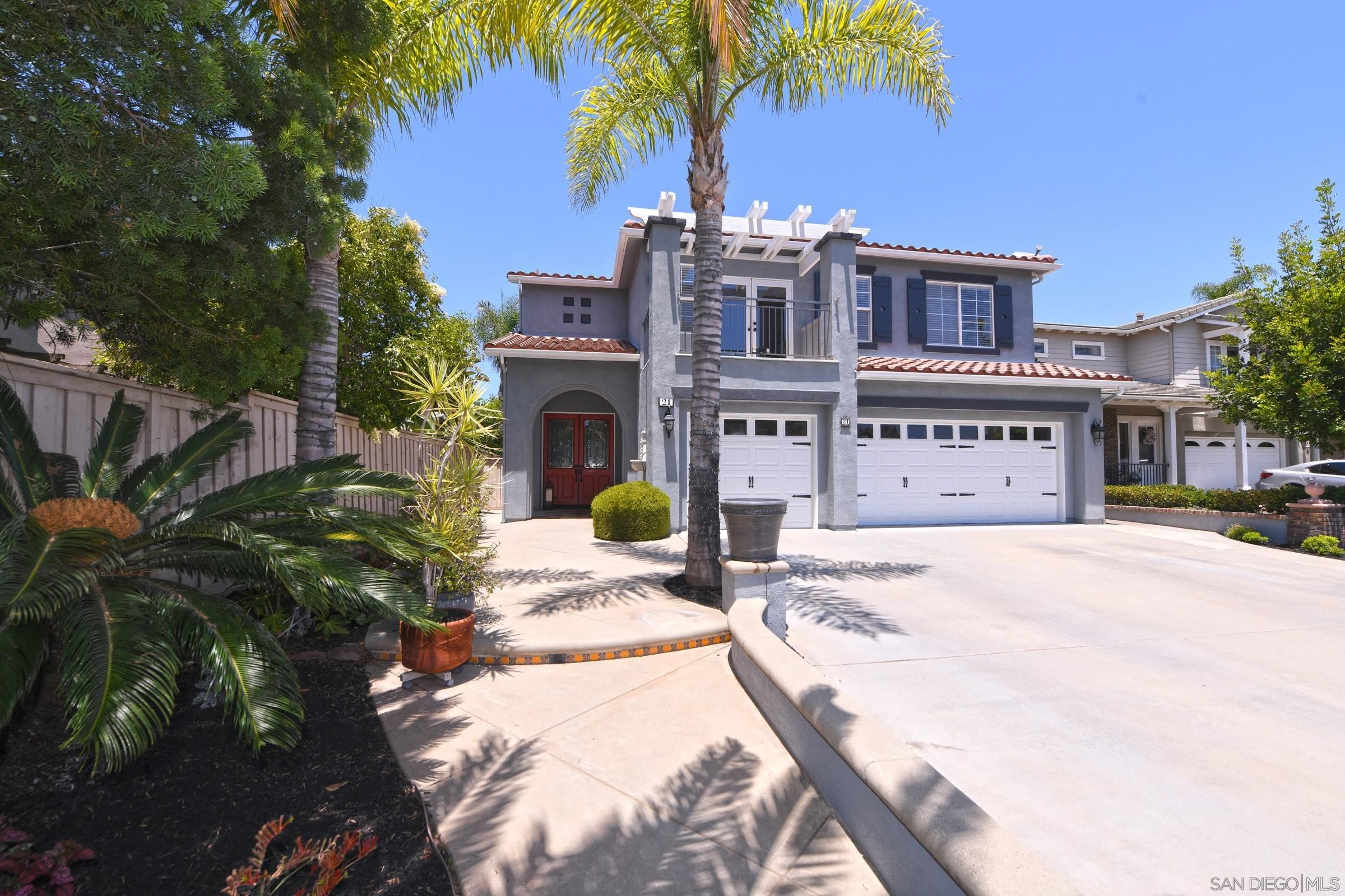 Main Photo: House for sale : 4 bedrooms : 21 Via Villario in Rancho Santa Margarita
