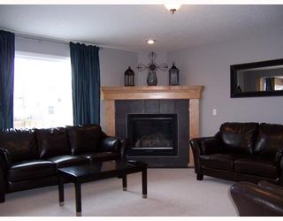 Photo 10: 34 KINGSLAND Place SE: Airdrie Residential Detached Single Family for sale : MLS®# C3407757