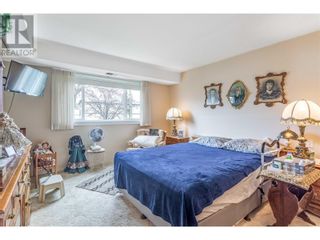 Photo 12: 1045 Sutherland Avenue Unit# 164 in Kelowna: House for sale : MLS®# 10310034
