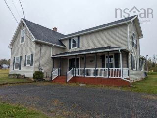 Photo 1: 2351 Hwy 376 in Lyons Brook: 108-Rural Pictou County Residential for sale (Northern Region)  : MLS®# 202306740