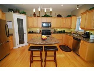 Photo 3: 534 Blackburn Crescent in Saskatoon: Briarwood Single Family Dwelling for sale (Saskatoon Area 01)  : MLS®# 414877