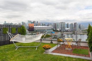 Photo 40: PH1603 89 W 2ND Avenue in Vancouver: False Creek Condo for sale in "PINNACLE LIVING FALSE CREEK" (Vancouver West)  : MLS®# R2751544