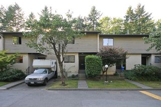 Main Photo: 102 2915 NORMAN Avenue in Coquitlam: Ranch Park Townhouse for sale in "PARKWOOD" : MLS®# V905918