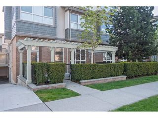 Photo 1: 29 15353 100 Avenue in Surrey: Guildford Townhouse for sale in "SOUL OF GUILDFORD" (North Surrey)  : MLS®# R2366087