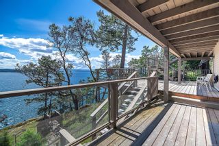 Photo 2: 4801 Pirates Rd in Pender Island: GI Pender Island House for sale (Gulf Islands)  : MLS®# 918264