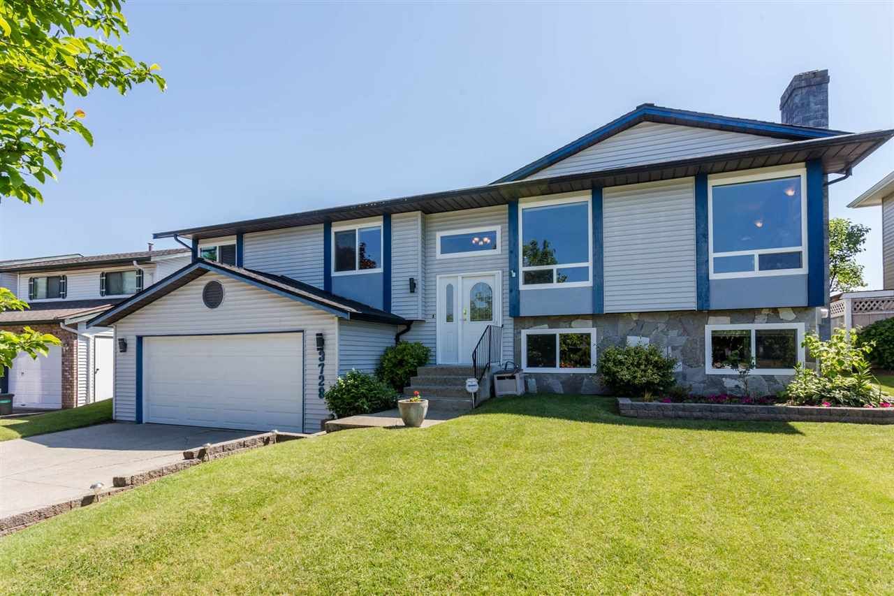 Main Photo: 3728 NOOTKA STREET in : Central Abbotsford Residential Detached for sale : MLS®# R2333325