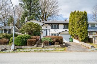 Photo 1: 2659 MACBETH Crescent in Abbotsford: Abbotsford East House for sale : MLS®# R2859810