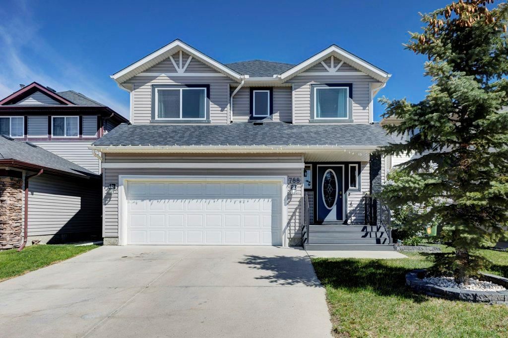 Main Photo: 788 Luxstone Landing SW: Airdrie Detached for sale : MLS®# A2051153