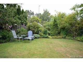 Photo 19: 1679 Knight Ave in VICTORIA: SE Mt Tolmie House for sale (Saanich East)  : MLS®# 677181