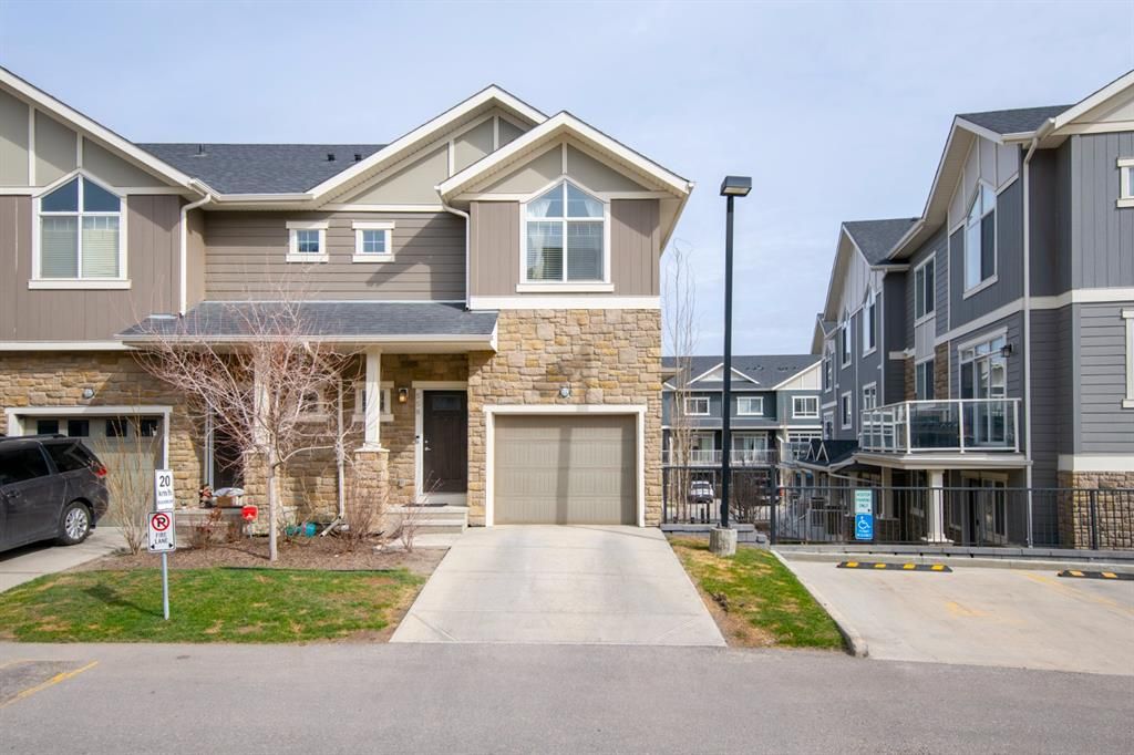 Main Photo: 558 Evanston Manor NW in Calgary: Evanston Row/Townhouse for sale : MLS®# A1212914