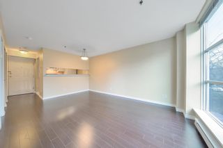 Photo 10: 202 3168 LAUREL Street in Vancouver: Fairview VW Condo for sale in "Laurel Place" (Vancouver West)  : MLS®# R2632555