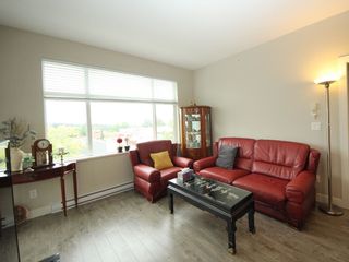 Photo 4: 2407 963 CHARLAND Avenue in Coquitlam: Central Coquitlam Condo for sale in "CHARLAND" : MLS®# R2305775