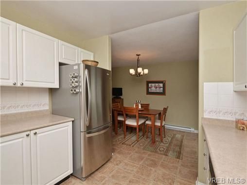 Photo 9: Photos: 72 14 Erskine Lane in VICTORIA: VR Hospital Row/Townhouse for sale (View Royal)  : MLS®# 703903