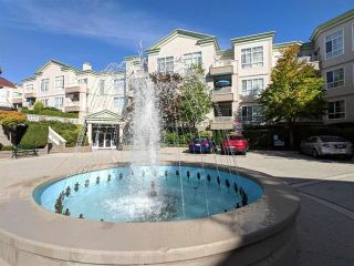 Photo 1: 118 8775 JONES Road in Richmond: Brighouse South Condo for sale in "REGENT'S GATE" : MLS®# R2461493