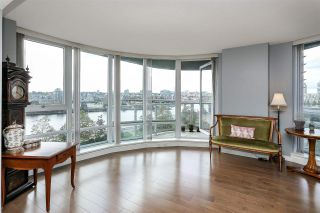 Photo 2: 806 918 COOPERAGE Way in Vancouver: Yaletown Condo for sale in "THE MARINER" (Vancouver West)  : MLS®# R2000227