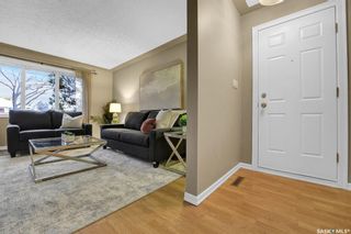 Photo 3: 210 Toronto Street North in Regina: Churchill Downs Residential for sale : MLS®# SK913419