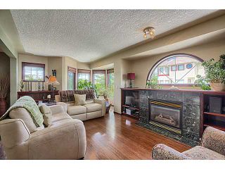 Photo 14: 88 PROMINENCE View SW in CALGARY: Prominence_Patterson Townhouse for sale (Calgary)  : MLS®# C3619992