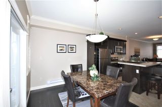 Photo 3: 69 16355 82 AVENUE in Surrey: Fleetwood Tynehead Townhouse for sale : MLS®# R2129490