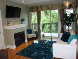 Photo 2: 402 2969 WHISPER Way in Coquitlam: Westwood Plateau Condo for sale : MLS®# R2037261