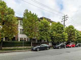 Photo 34: 209 2266 ATKINS Avenue in Port Coquitlam: Central Pt Coquitlam Condo for sale in "Mayfair Terrace" : MLS®# R2627672