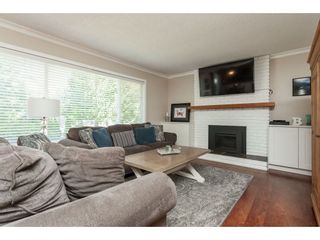 Photo 3: 3978 198TH Street in Langley: Brookswood Langley House for sale in "Brookswood" : MLS®# R2434800