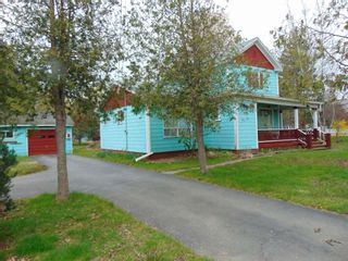 Photo 8: 241 Main Street in Berwick: 404-Kings County Residential for sale (Annapolis Valley)  : MLS®# 201912933