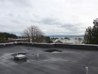 Photo 6: 302 1341 GEORGE Street: White Rock Condo for sale in "Ocean  View" (South Surrey White Rock)  : MLS®# R2429282