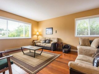 Photo 6: 2692 Rydal Ave in CUMBERLAND: CV Cumberland House for sale (Comox Valley)  : MLS®# 841501