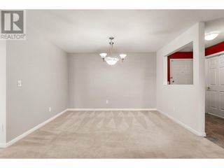 Photo 7: 980 Glenwood Avenue Unit# 208 in Kelowna: House for sale : MLS®# 10309826