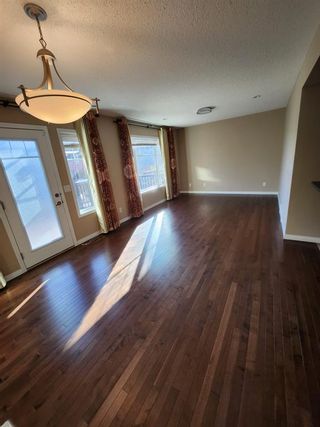 Photo 3: 265 Viewpointe Terrace: Chestermere Row/Townhouse for sale : MLS®# A2047342