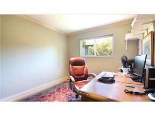 Photo 10: 225 202 WESTHILL Place in Port Moody: College Park PM Condo for sale : MLS®# V1135363