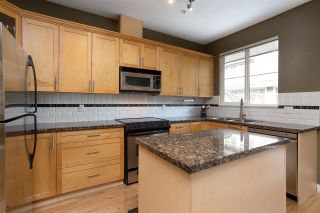 Photo 15: 15 20449 66 Avenue in Langley: Willoughby Heights Townhouse for sale in "Nature's Landing" : MLS®# R2547952