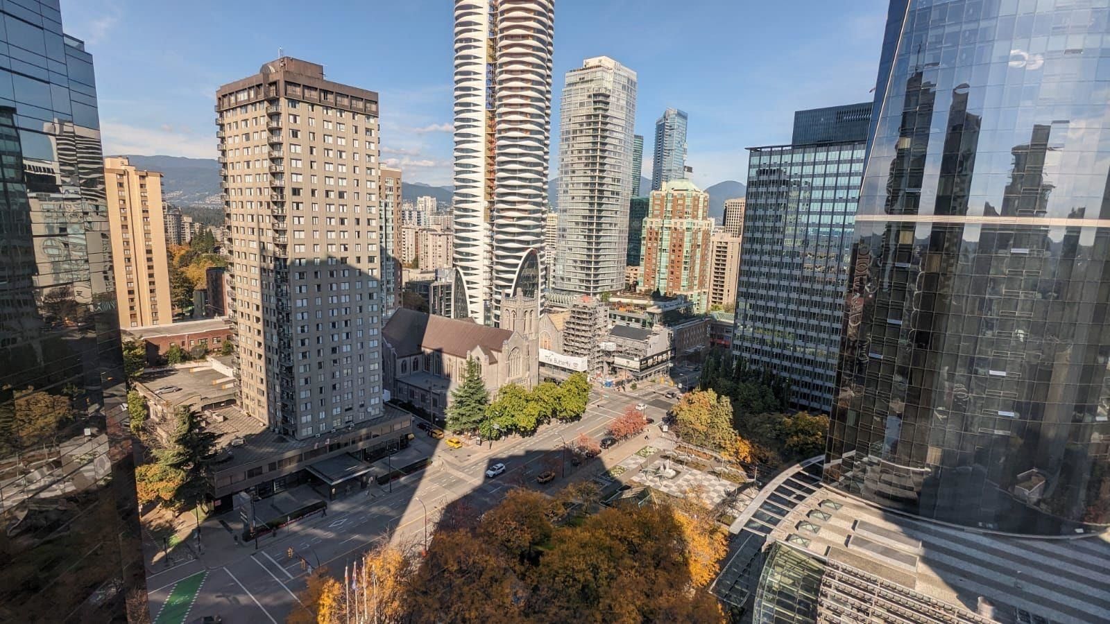 Main Photo: 2104 1050 BURRARD Street in Vancouver: Downtown VW Condo for sale (Vancouver West)  : MLS®# R2828197