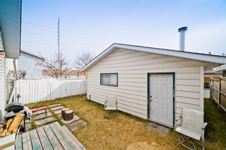 Photo 10: 113 Rivercrest Circle SE in Calgary: Riverbend Detached for sale : MLS®# A1206348
