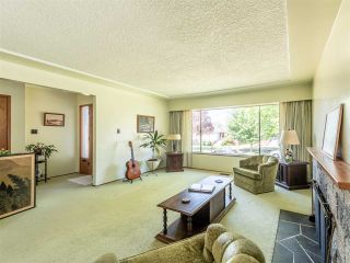Photo 9: 6572 BUTLER Street in Vancouver: Killarney VE House for sale (Vancouver East)  : MLS®# R2471022