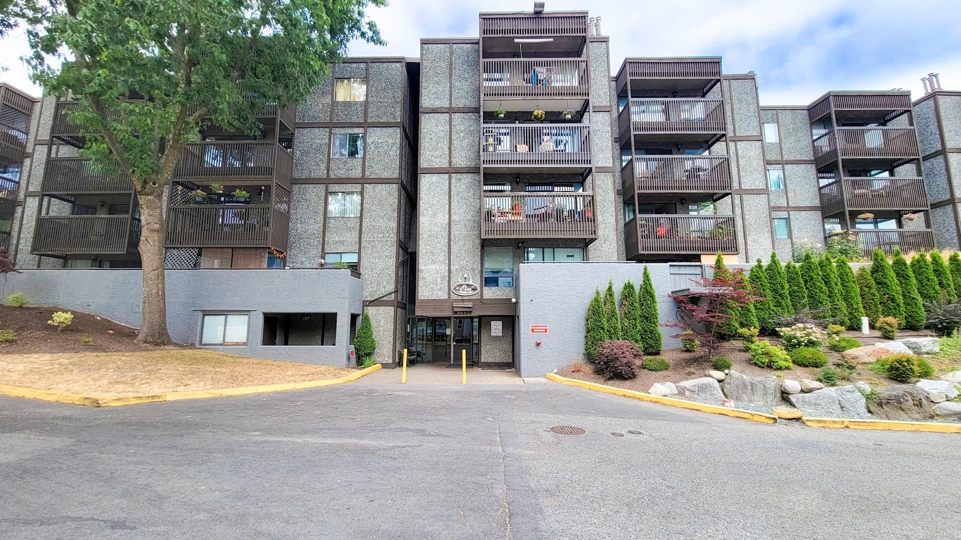 Main Photo: 213 9682 134 Street in Surrey: Whalley Condo for sale in "PARKWOODS - ELM" (North Surrey)  : MLS®# R2622078