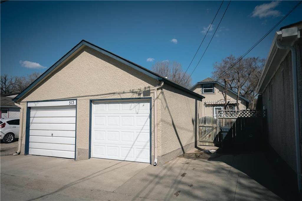 Photo 22: Photos: 513 De La Morenie Street in Winnipeg: St Boniface Residential for sale (2A)  : MLS®# 202108491