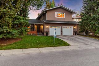 Photo 2: 711 Willard Road SE in Calgary: Willow Park Detached for sale : MLS®# A1258207