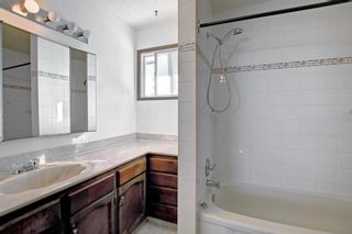 Photo 22: 32 Coach Manor Rise SW in Calgary: Coach Hill Detached for sale : MLS®# A2011473