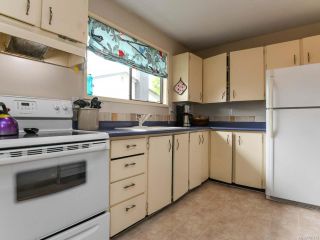 Photo 8: 558 23rd St in COURTENAY: CV Courtenay City House for sale (Comox Valley)  : MLS®# 797770