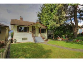 Photo 2: 2525 E 19TH Avenue in Vancouver: Renfrew Heights House for sale (Vancouver East)  : MLS®# V1121934