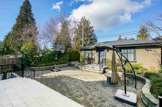 Photo 19: 1707 W 62ND Avenue in Vancouver: South Granville House for sale (Vancouver West)  : MLS®# R2404636