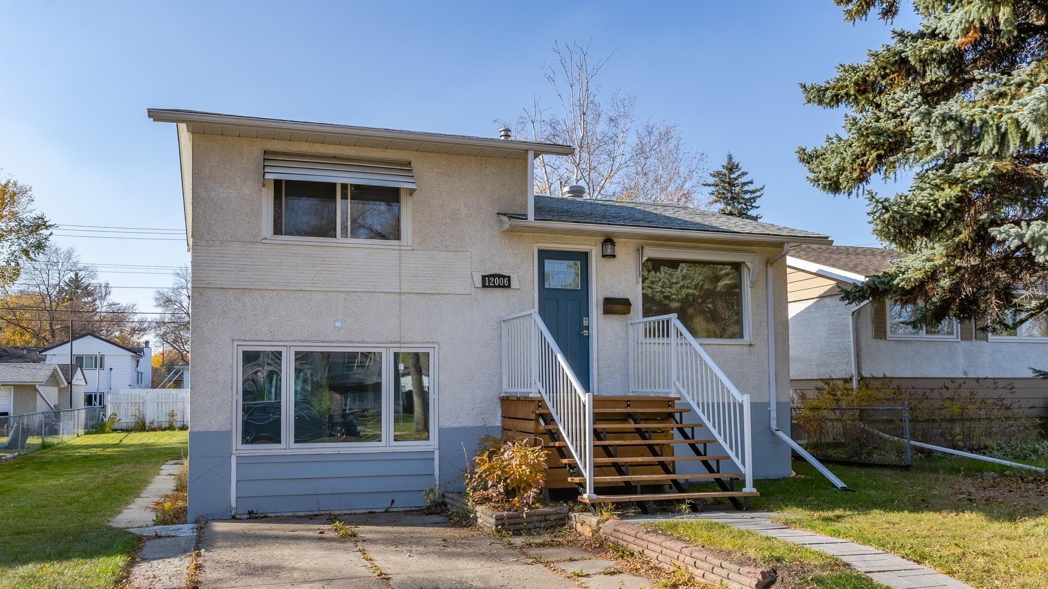 Main Photo: 12006 48 Street in Edmonton: Zone 23 House for sale : MLS®# E4271906