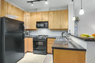 Photo 3: 411 2655 CRANBERRY Drive in Vancouver: Kitsilano Condo for sale (Vancouver West)  : MLS®# R2343223